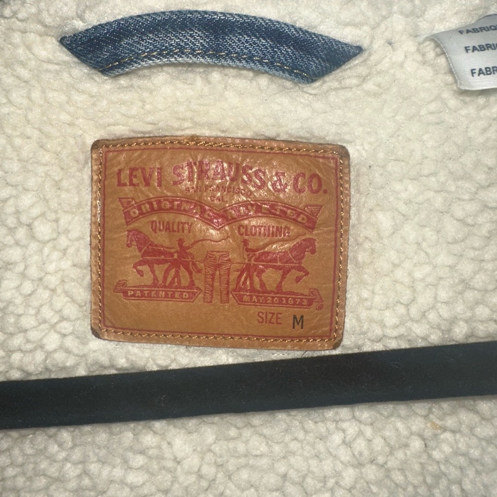 Levi's jacket - Picture 2 of 8